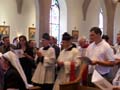 32-Procession